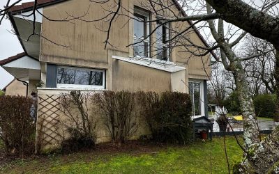 Photo de la maison à Aurillac avant la mise en place de l'isolation Uniso par l'équipe d'Ecothermic Cantal