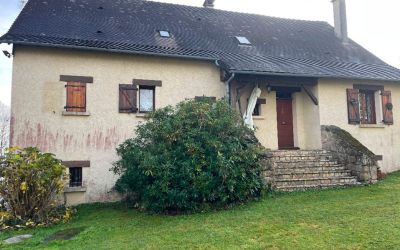 Nouveau chantier d'Ecothermic Aurillac dans le Cantal terminé à CHAMEYRAT (19330) pose de panneaux d'isolation par l'extérieur Uniso.