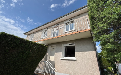 1er chantier d'isolation par l'extérieur de l'année 2026 pour l'équipe d'Ecothermic réalisé à Labrousse dans le Cantal.