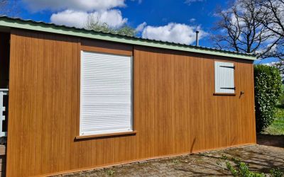 L'équipe d'Avis client Ecothermic Aurillac : bardage d'un chalet à Ladinhac dans le Cantal.