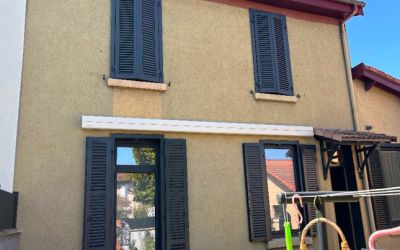 Chantier Ecothermic terminé dans le Puy-de-Dôme bénéficiant des aides de l’État dans le cadre d’un monogeste d’isolation des murs par l’extérieur.