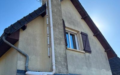 Junhac : isolation par l'exterieur d'une maison par Ecothermic, un projet de rénovation globale accompagné par SOLIHA