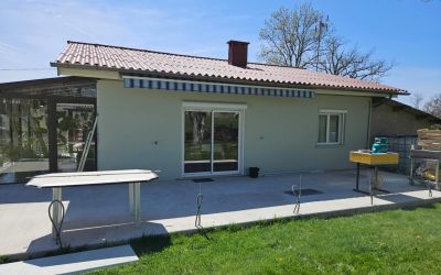 La SARL Ecothermic à Aurillac a réalisé un chantier d’isolation par l’extérieur accompagné par les aides de Soliha Cantal à Ytrac.