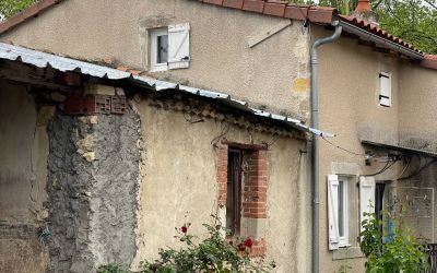 M. et Mme B. (63160 BILLOM) ont choisi le système d'isolation par l'extérieur UNISO posé par Ecothermic.