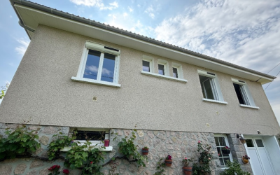 1er chantier d'isolation par l'extérieur de l'année 2026 pour l'équipe d'Ecothermic réalisé à Labrousse dans le Cantal.